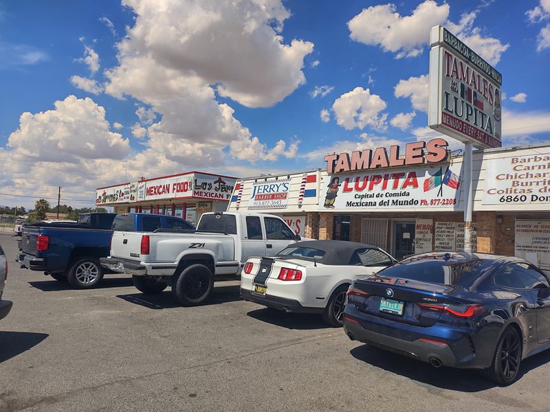 Tamales Lupita exterior